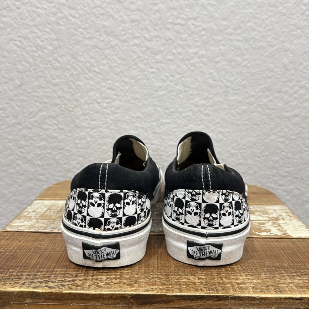 Vans Checkerboard Skulls Slip On Sneakers M 7  / W 8.5 - Picture 4 of 6